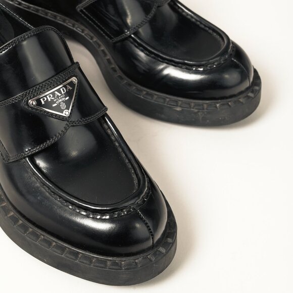 Prada Nero Spazzolato Leather Triangle Logo Loafers - Picture 7 of 12